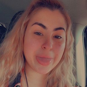 Meet your Posher, Summer